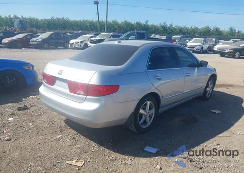 2005 Honda Accord 2.4 Ex из США, поврежденный, VIN 1HGCM56845A002087